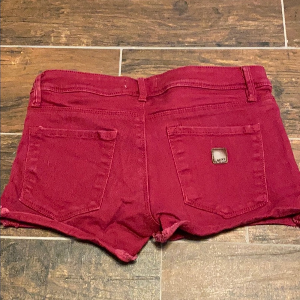 Maroon Roxy Jean Shorts - Picture 3 of 4